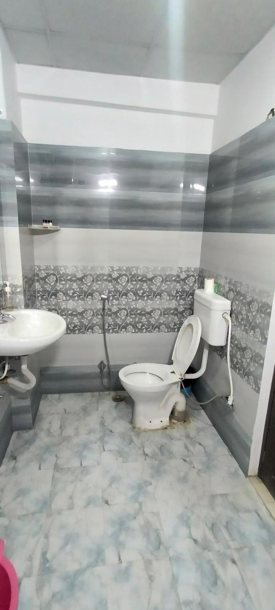 Hotel Aman Residency Allāhābād Junction Kültér fotó