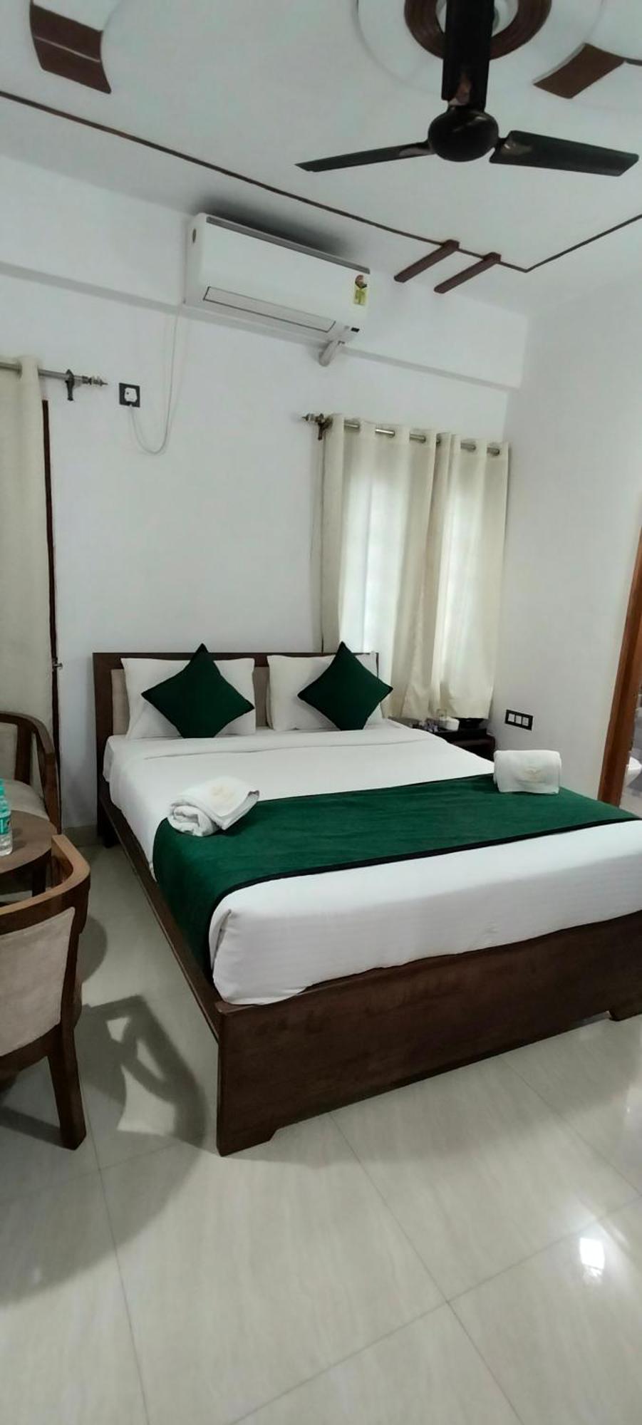 Hotel Aman Residency Allāhābād Junction Kültér fotó